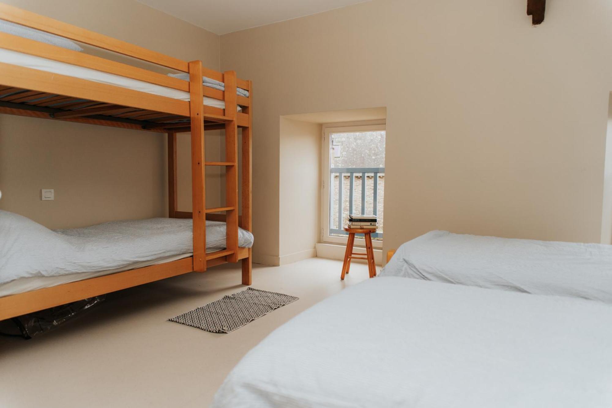 Auberge Val Sans Retour Trehorenteuc ภายนอก รูปภาพ